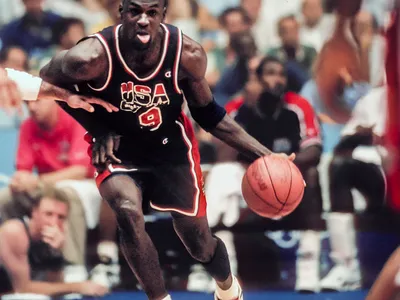 任和支持 任和支持