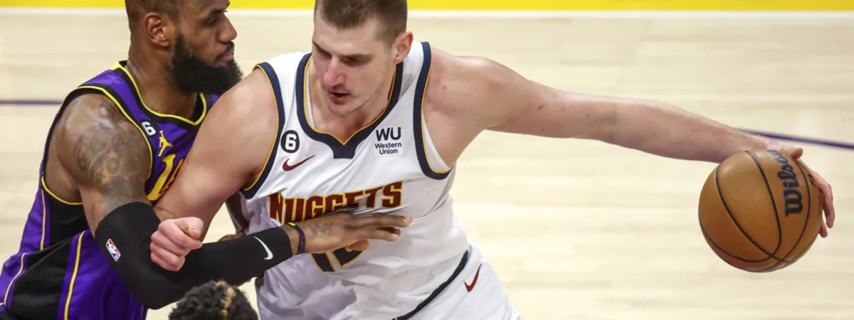 以出色的技 以出色的技